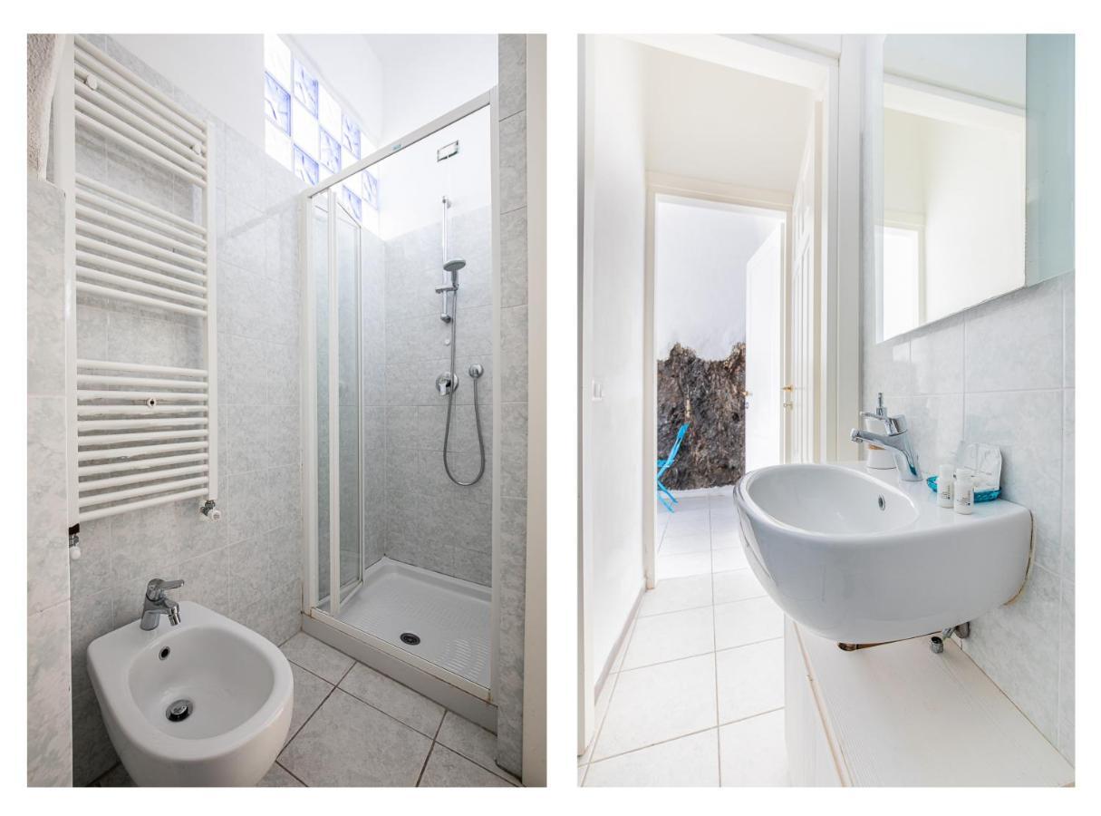 Pepita Apartment , Big Window To The Sea มานารอลา ภายนอก รูปภาพ
